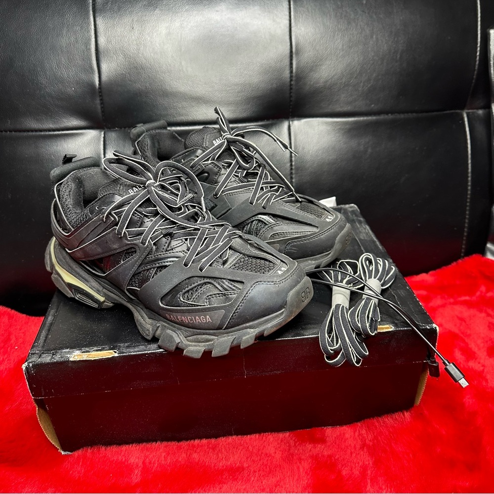 COPY - BALENCIAGA SNEAKERS